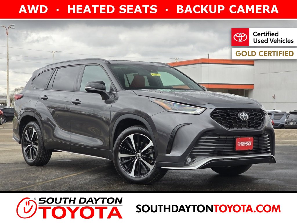 2022 Toyota Highlander XSE's photo