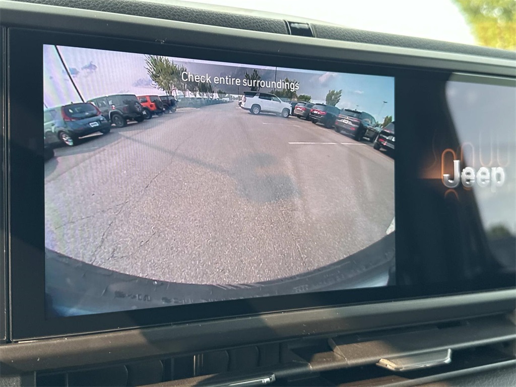 2025 Jeep Wrangler Sport S photo 18