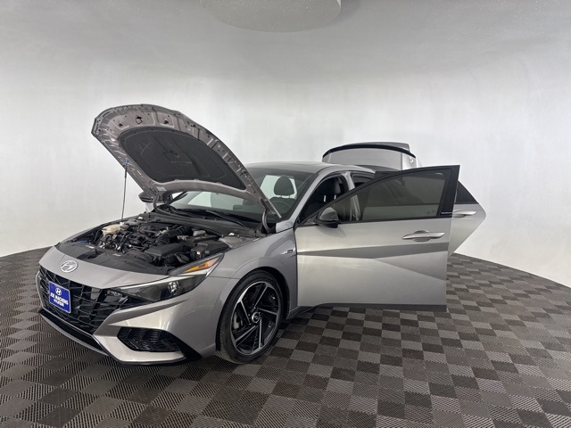 2023 Hyundai Elantra N Line photo 10