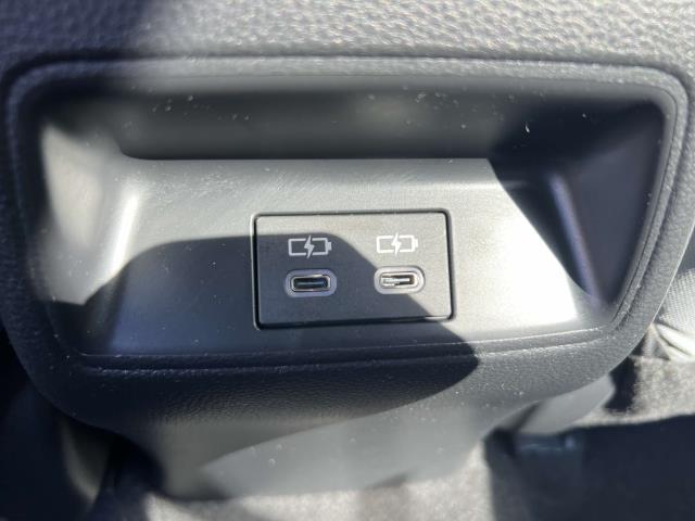 2023 Toyota Corolla SE photo 10