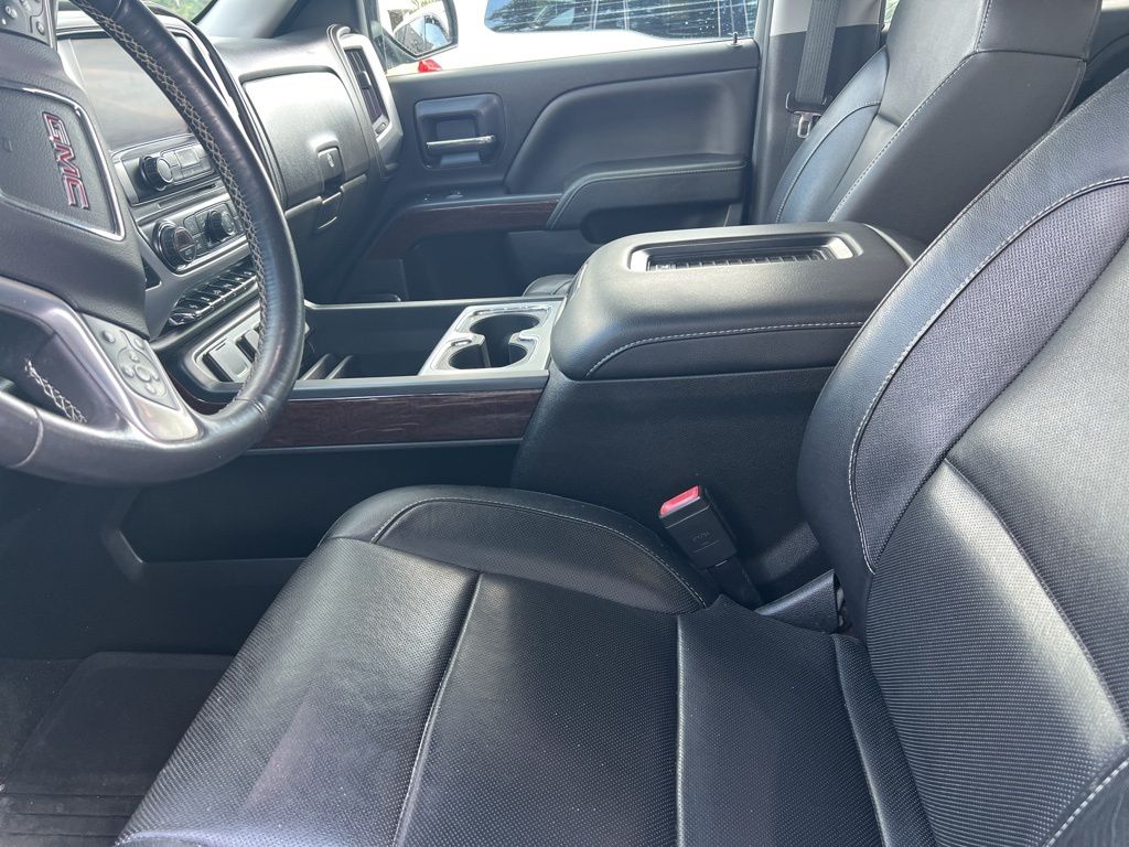 2018 Gmc Sierra 1500 SLT photo 2