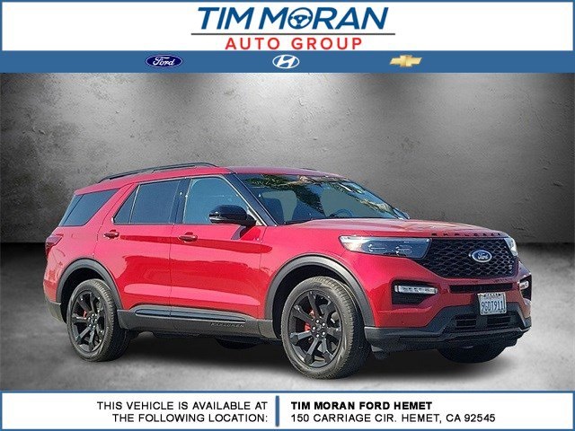 2023 Ford Explorer ST photo 2
