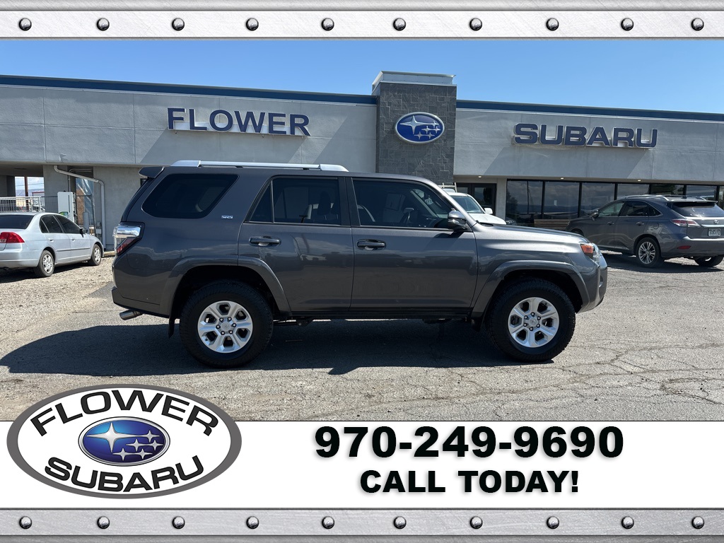 2016 Toyota 4Runner SR5 Premium photo 7