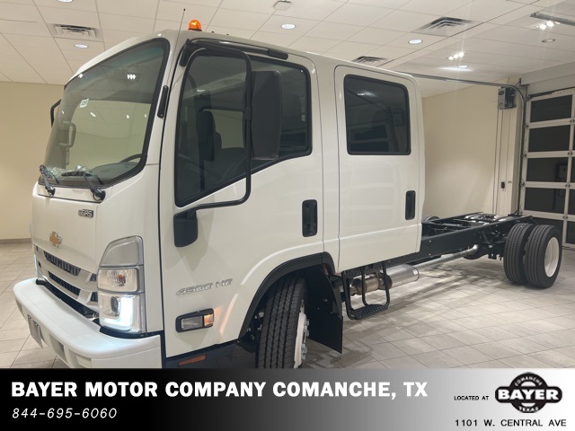 2024 Chevrolet Low Cab Forward Base's photo