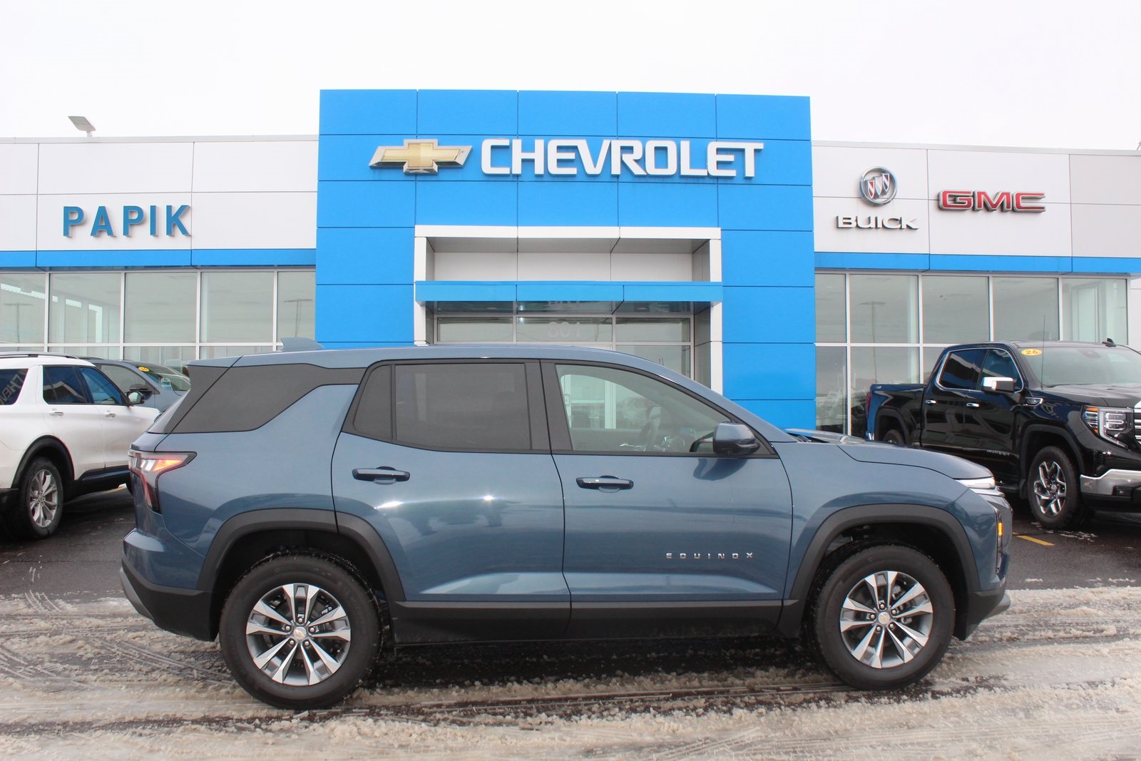 2026 Chevrolet Equinox LT's photo