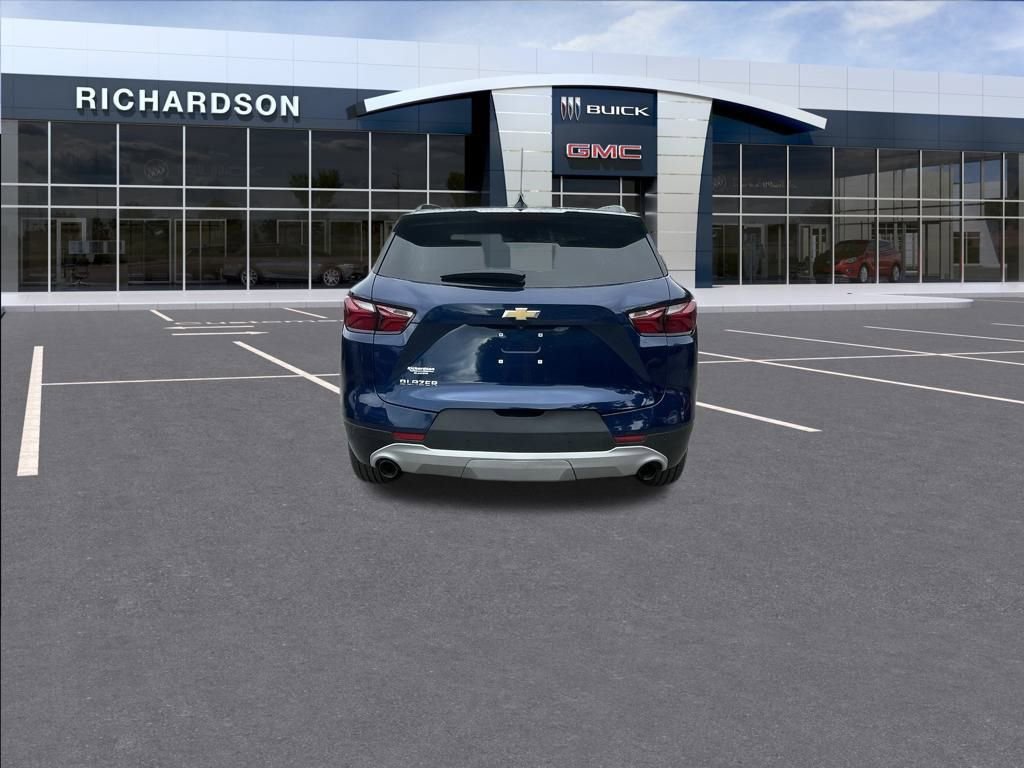 2022 Chevrolet Blazer 2LT photo 4