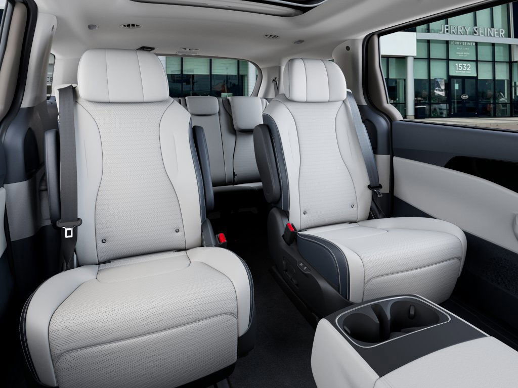 2025 Kia Carnival SX Prestige photo 15