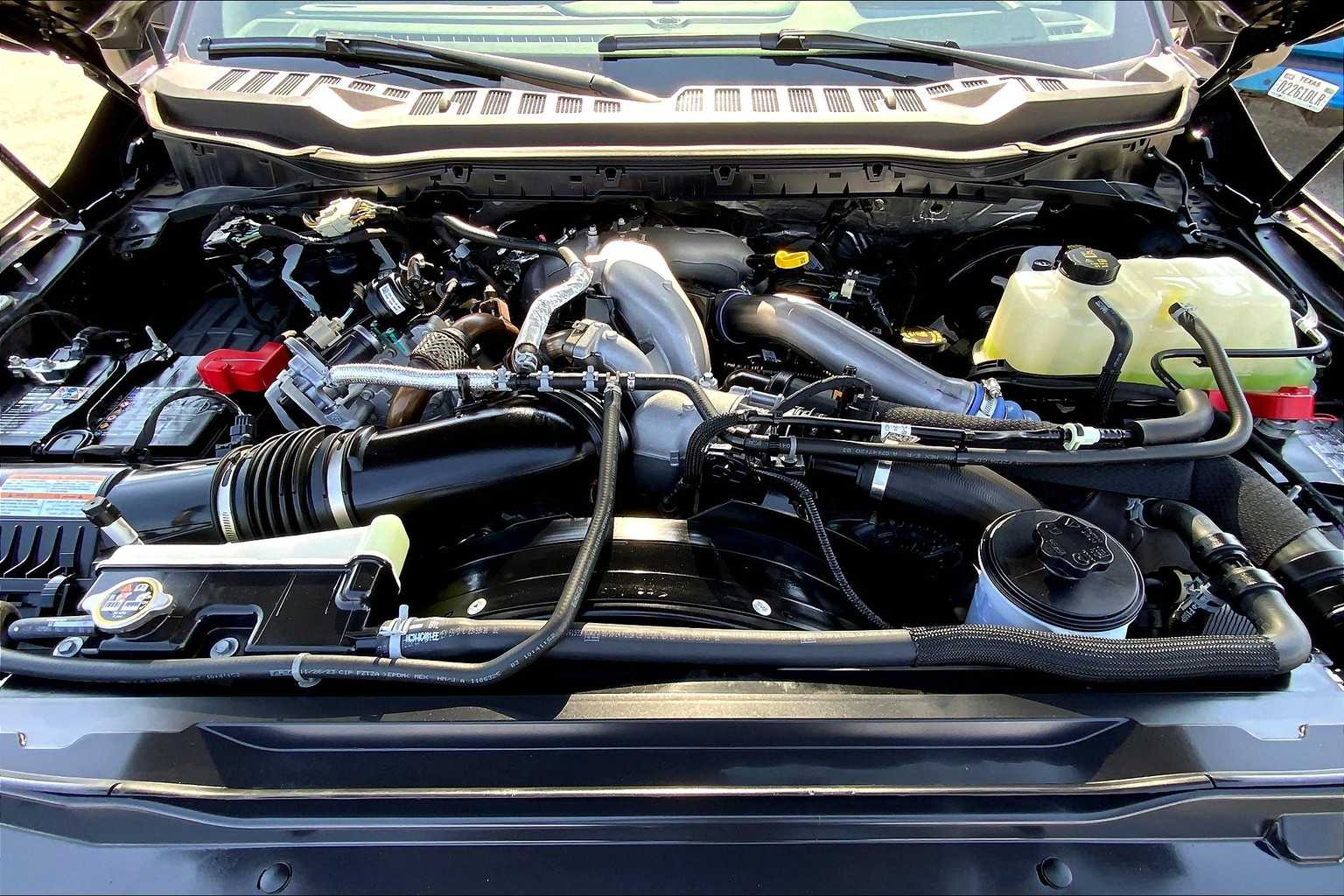2024 Ford F-250 Lariat photo 31