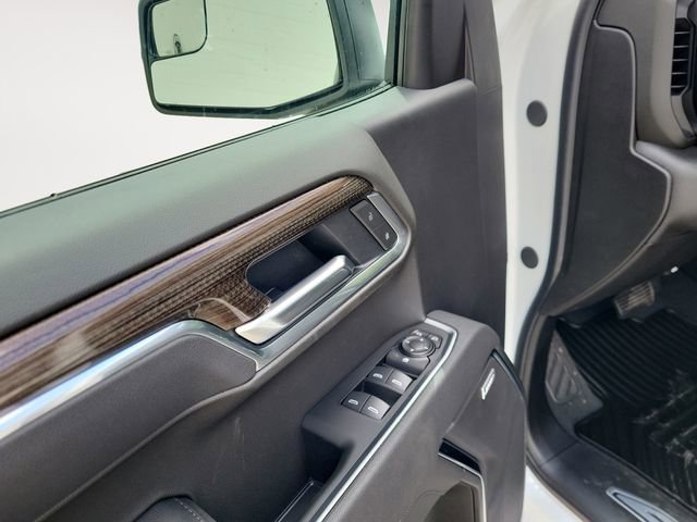 2026 Chevrolet Silverado 1500 RST photo 10