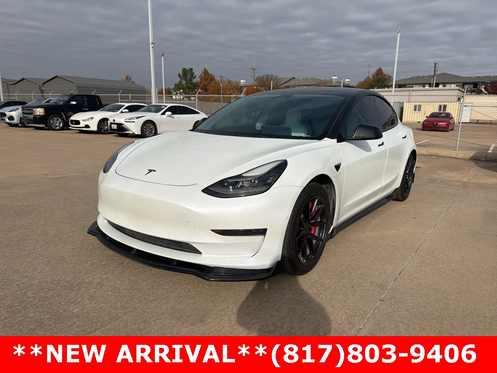 2021 Tesla Model 3 Base's photo