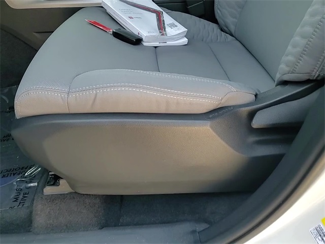 2024 Toyota Tundra SR5 photo 12