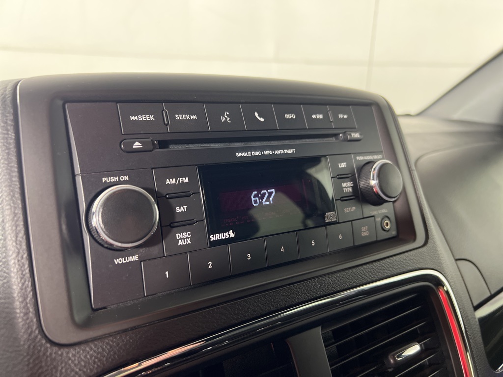 2016 Dodge Grand Caravan SE photo 15