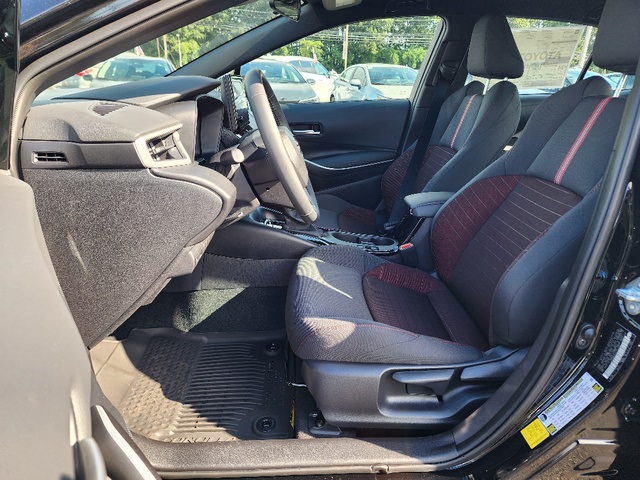 2025 Toyota Corolla SE photo 13