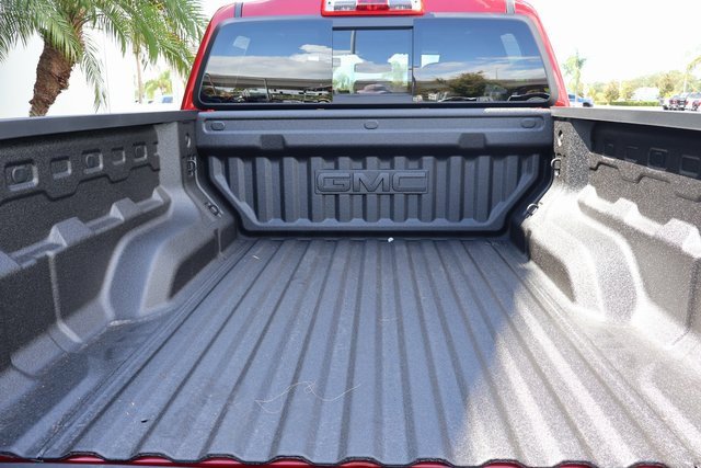 2026 Gmc Canyon Denali photo 16