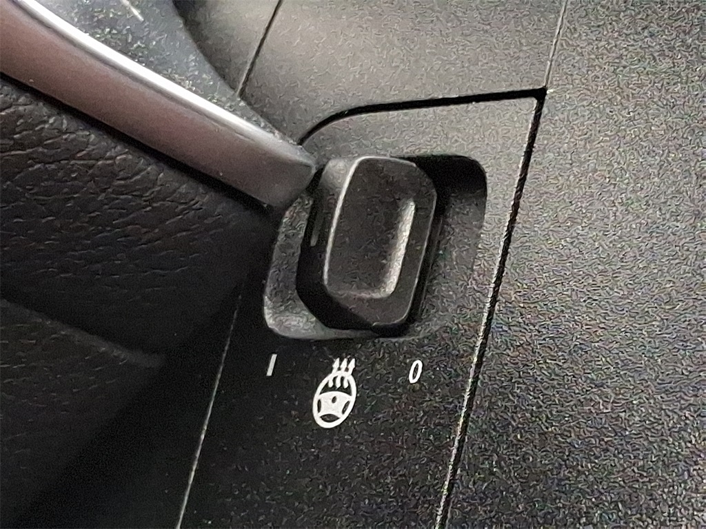 2025 Mercedes Benz EQB 300 4MATIC photo 19