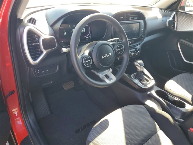 2023 Kia Soul LX photo 15