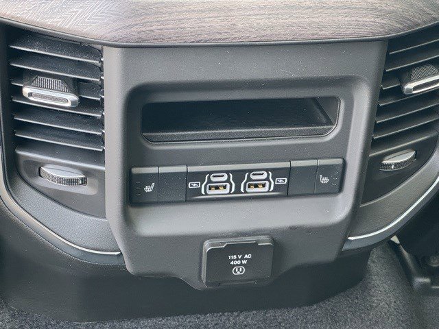 2026 Ram 1500 Laramie photo 32