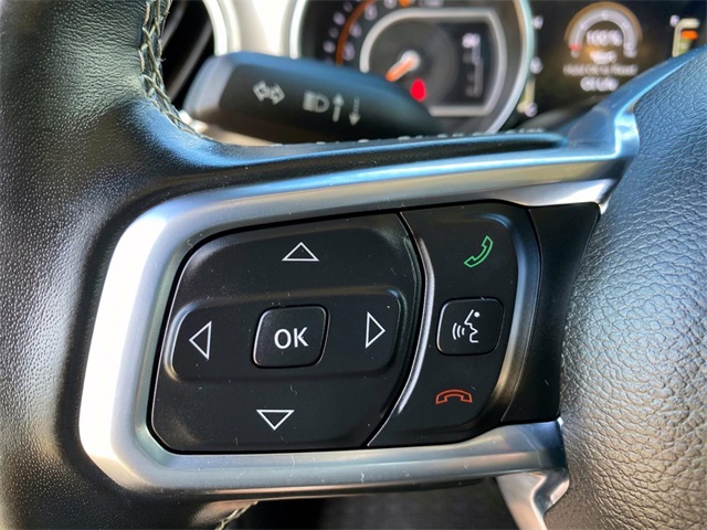 2020 Jeep Wrangler Unlimited Sahara photo 19