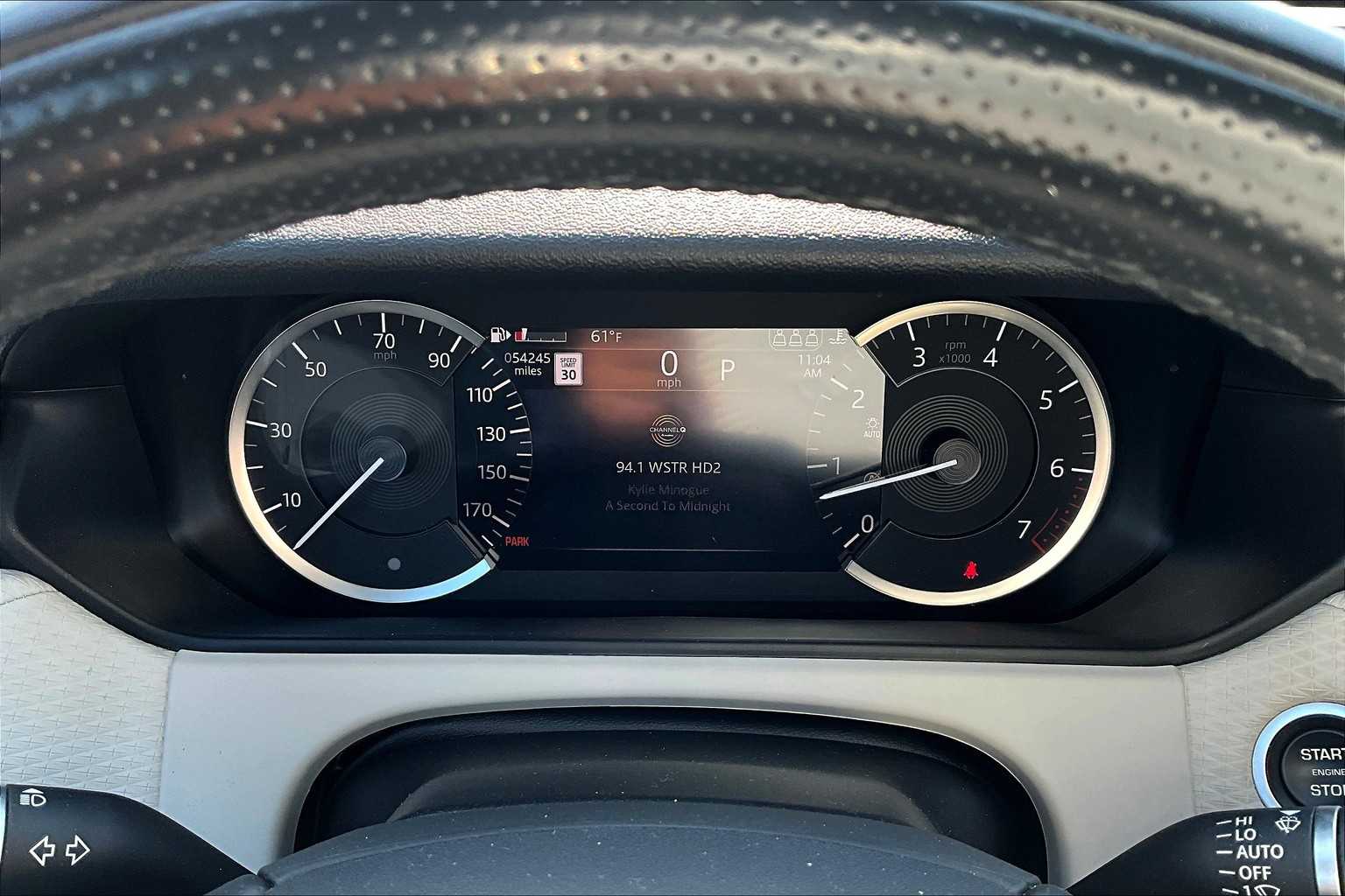 2022 Land Rover Range Rover Velar R-Dynamic S photo 24