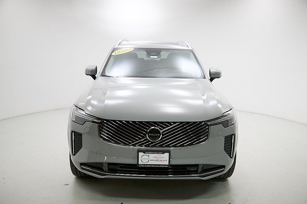 2026 VOLVO XC90 - Image 4