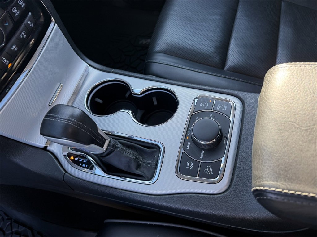 2019 JEEP GRAND CHEROKEE - Image 24