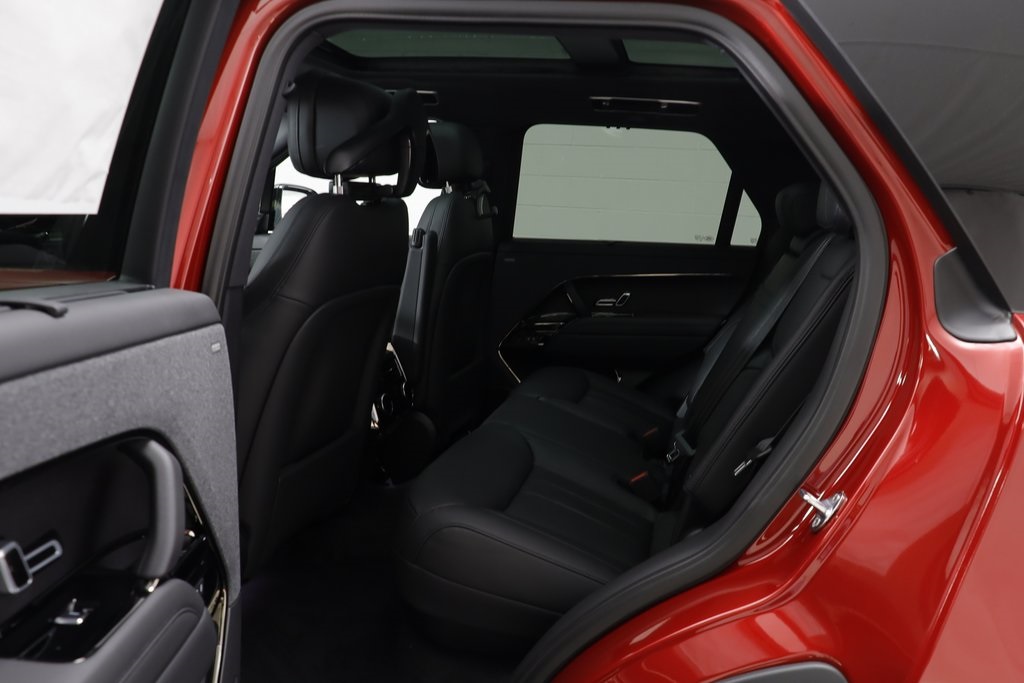 2025 Land Rover Range Rover Sport SE photo 12
