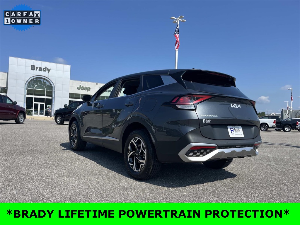 2024 Kia Sportage LX photo 4