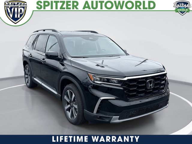 2025 Honda Pilot Touring's photo