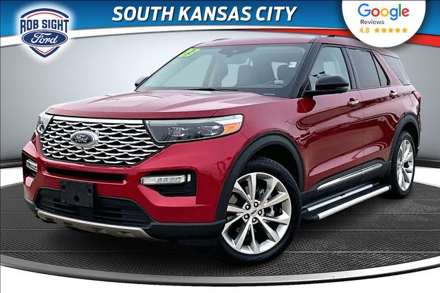 2023 Ford Explorer Platinum's photo