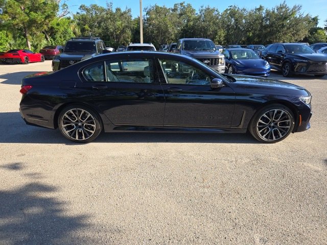 2022 Bmw 750Li photo 6