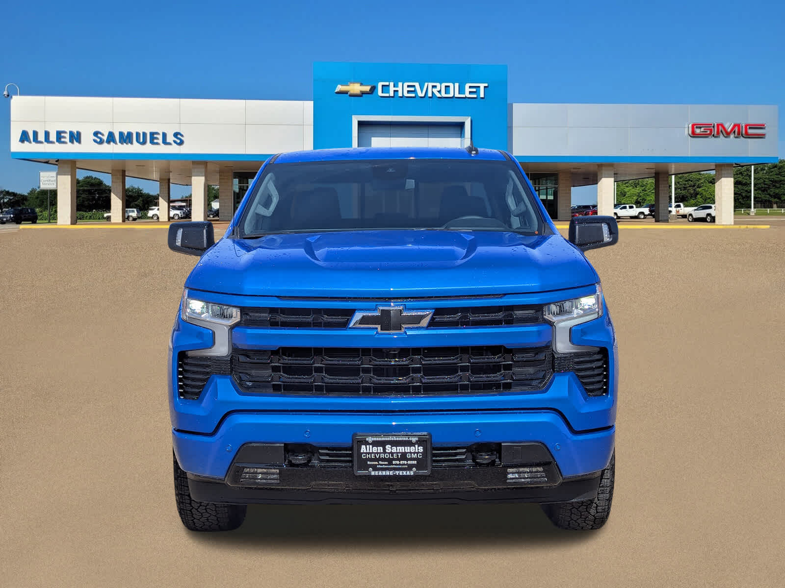2025 Chevrolet Silverado 1500 RST photo 2