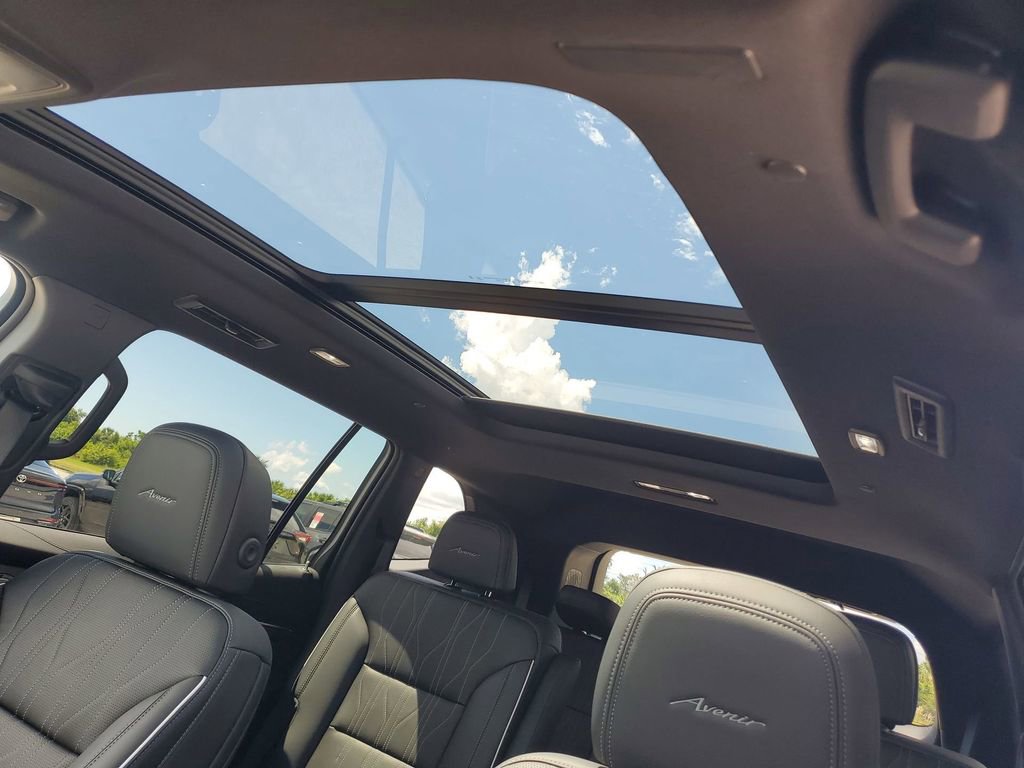 2026 Buick Enclave Avenir photo 29