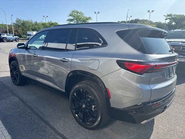 2025 Buick Enclave Sport Touring photo 6