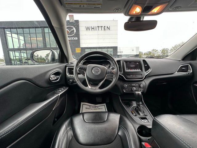 2020 Jeep Cherokee Latitude photo 11