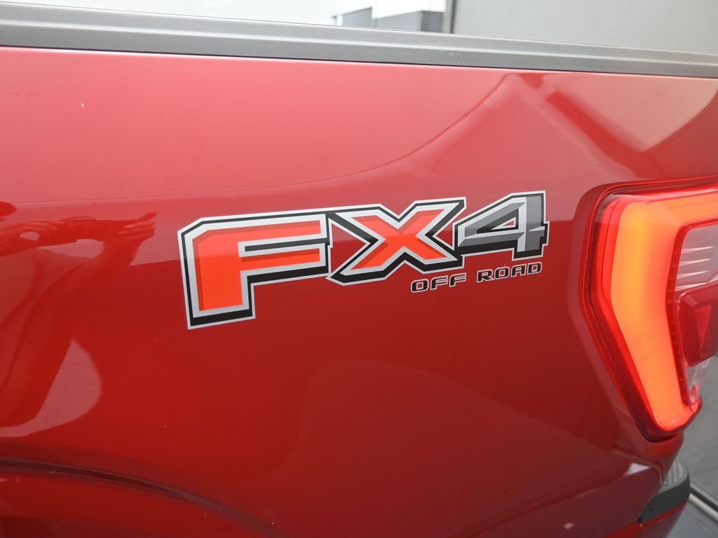 2023 Ford F-150 Lariat photo 22
