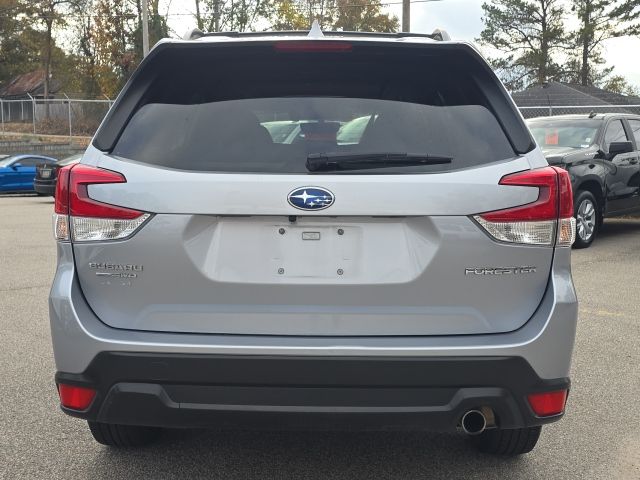 2021 Subaru Forester Limited photo 2