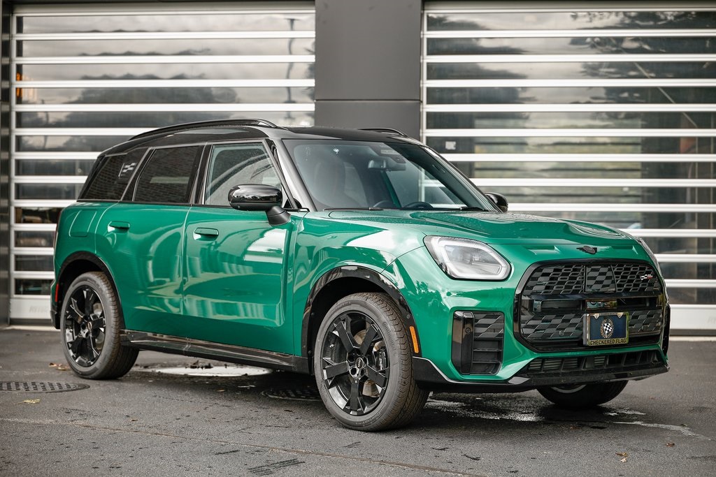 2026 MINI Countryman S's photo