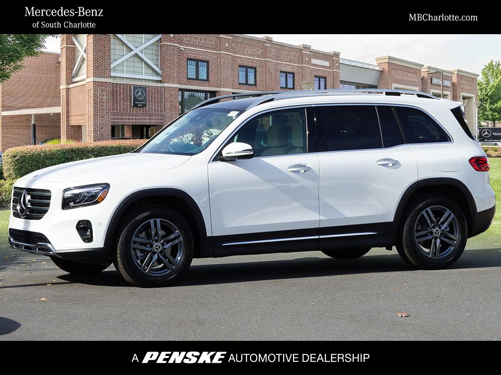 2026 Mercedes-Benz GLB GLB 250's photo