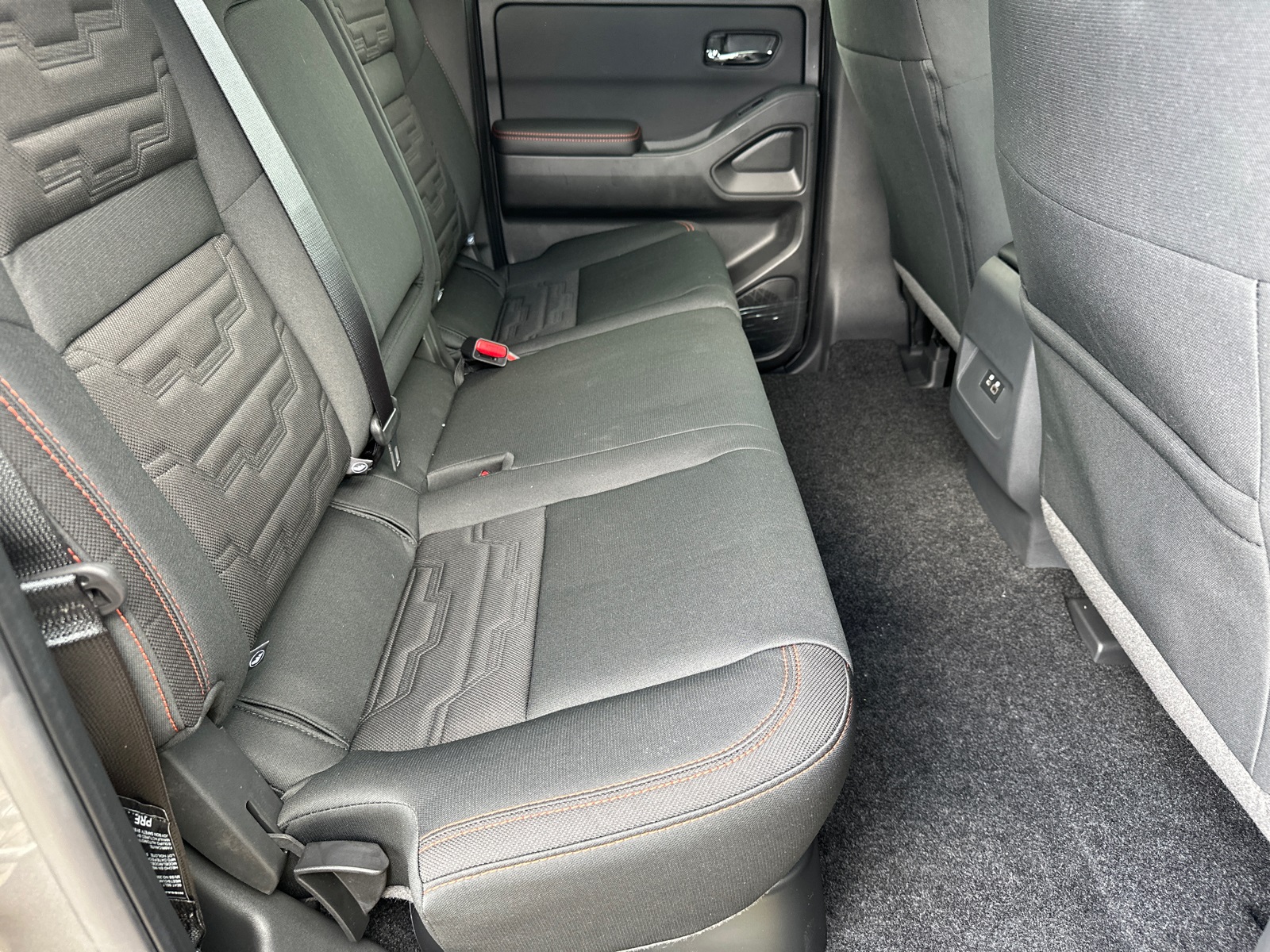 2025 Nissan Frontier PRO-4X photo 15