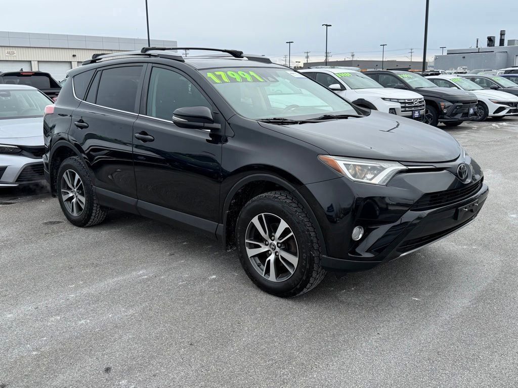 2017 Toyota RAV4 XLE