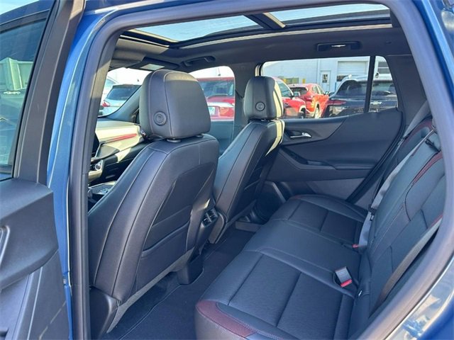 2026 Chevrolet Equinox RS photo 2