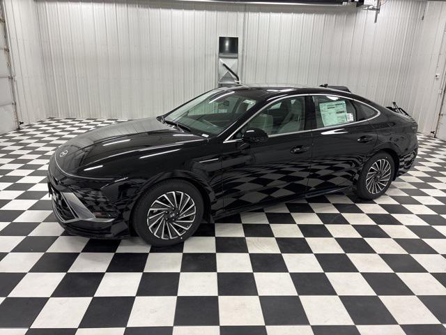 2026 Hyundai Sonata Hybrid SEL's photo