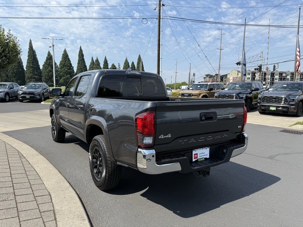 2022 Toyota Tacoma SR5 photo 3