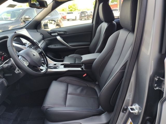 2025 Mitsubishi Eclipse Cross SEL photo 13