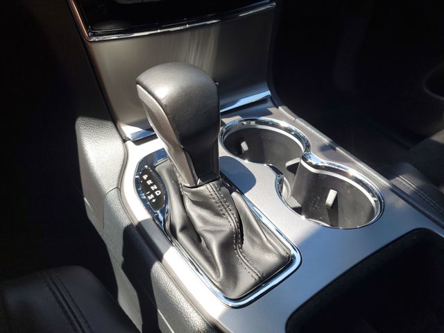 2020 Jeep Grand Cherokee Altitude photo 25