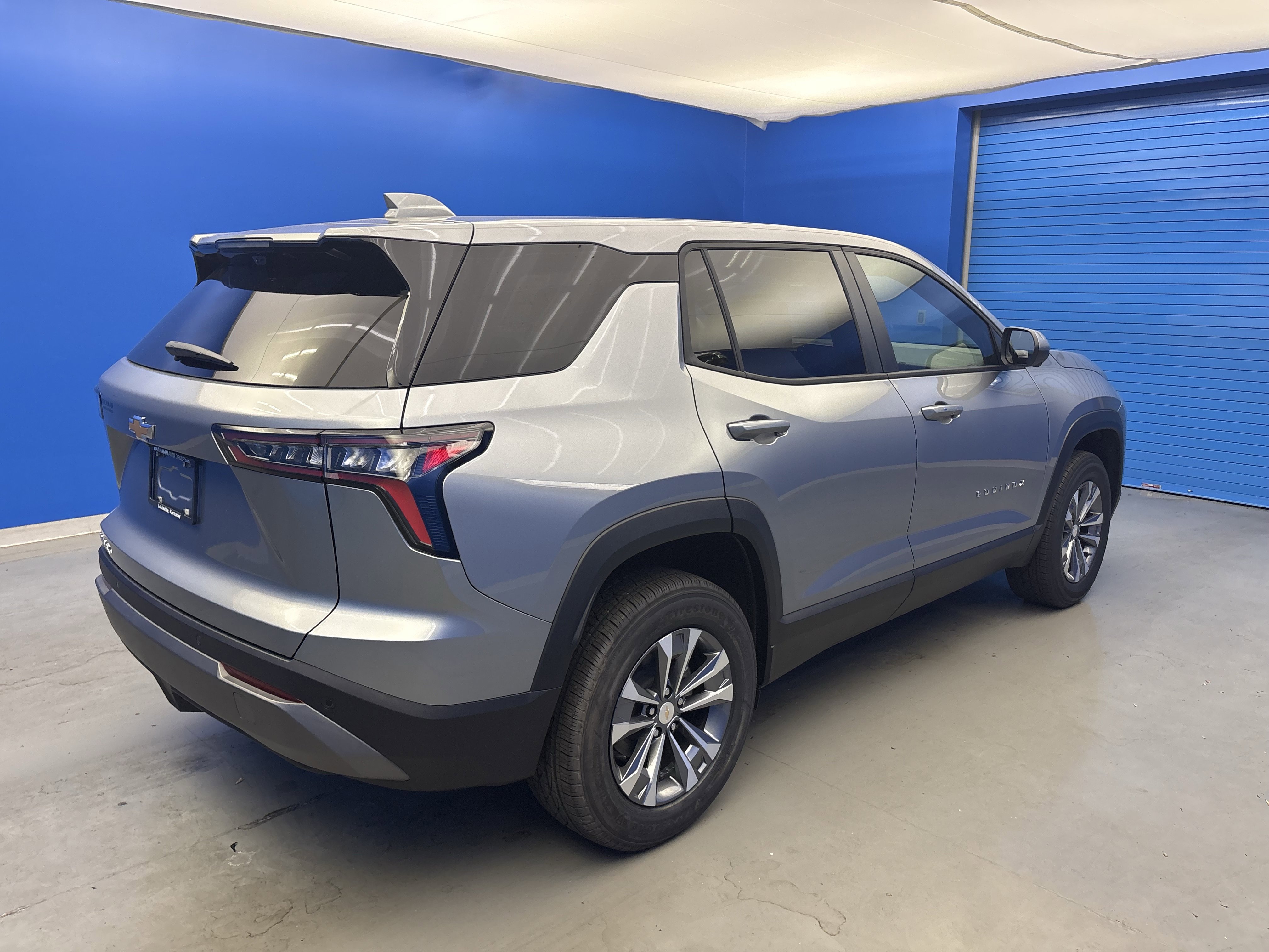 2026 Chevrolet Equinox LT photo 2