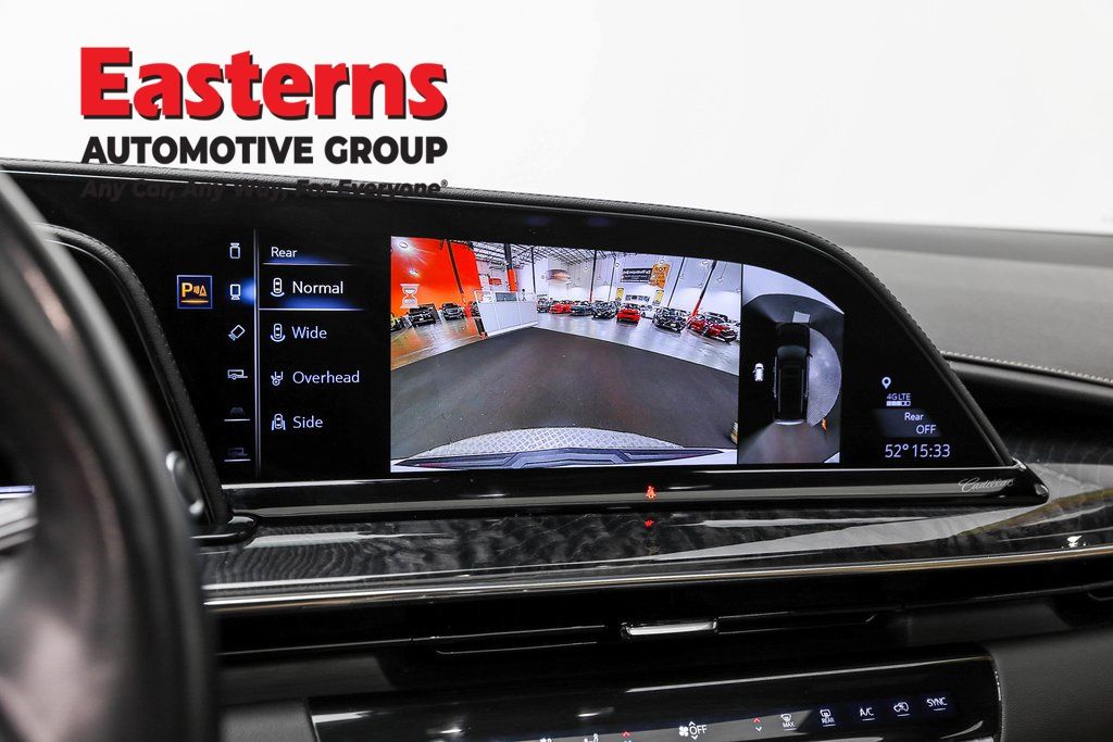 2023 Cadillac Escalade Premium Luxury photo 11