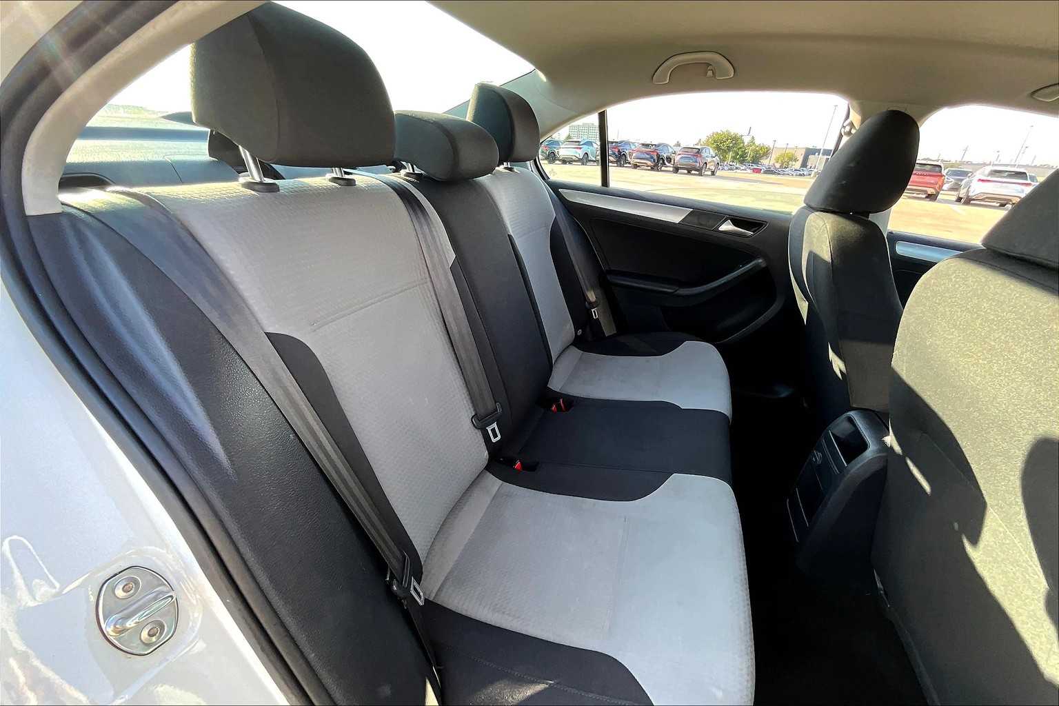 2018 Volkswagen Jetta 1.4T S photo 17