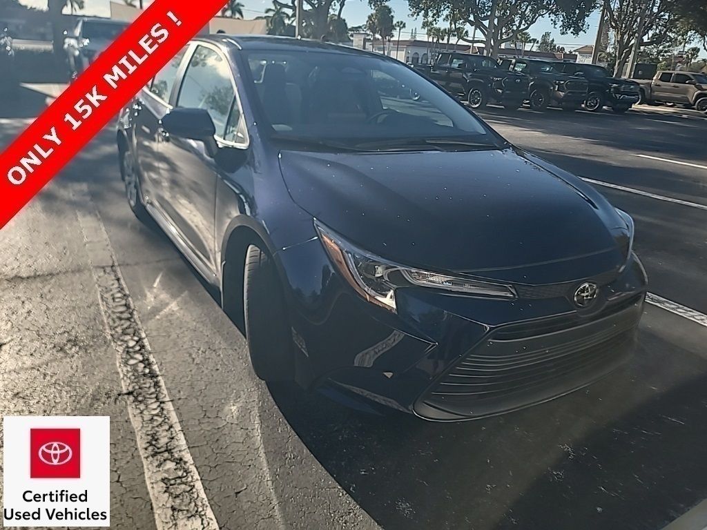 2025 Toyota Corolla LE