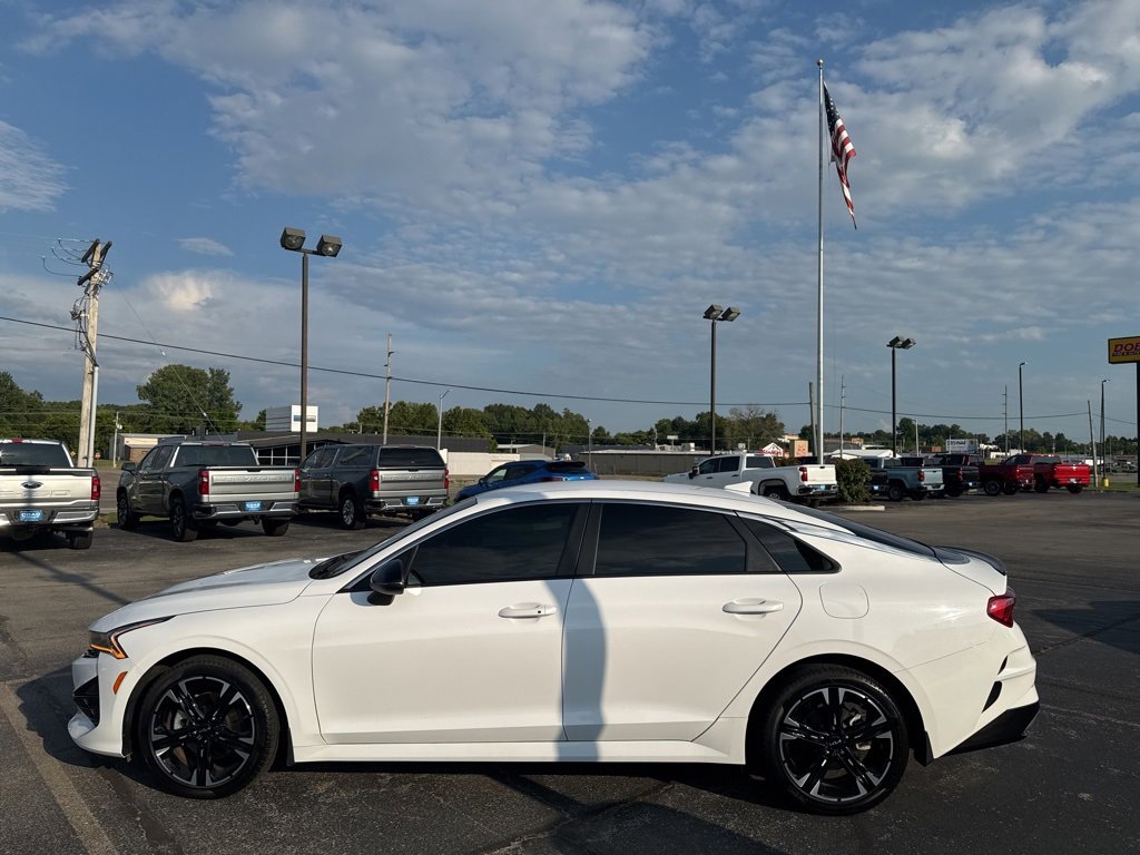 2023 Kia K5 GT-Line photo 5